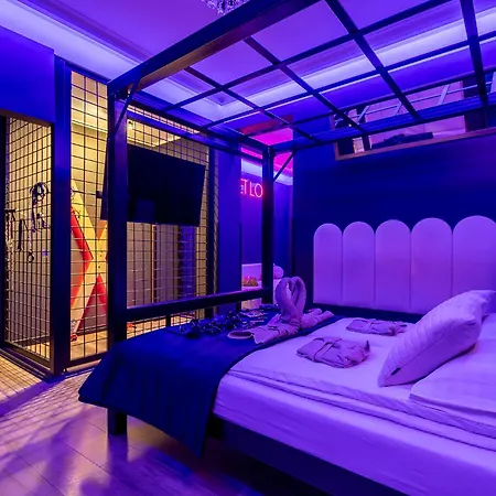 Apartment Secret Bdsm &